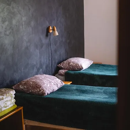 Pinska Guesthouse *