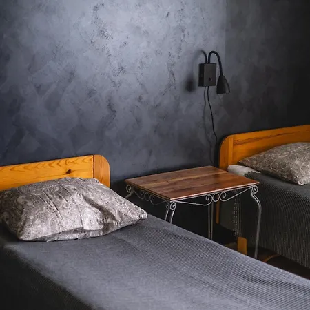 Pensionat Pinska Guesthouse *